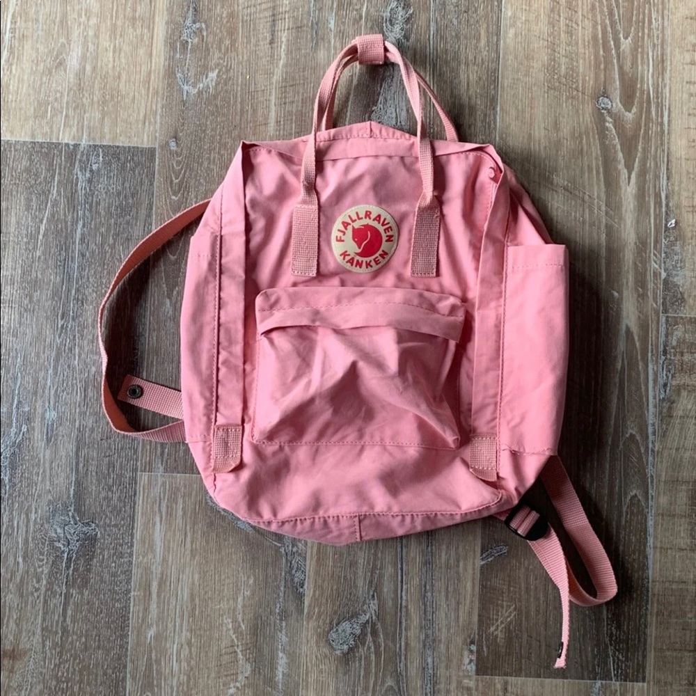 authentic fjällräven kanken